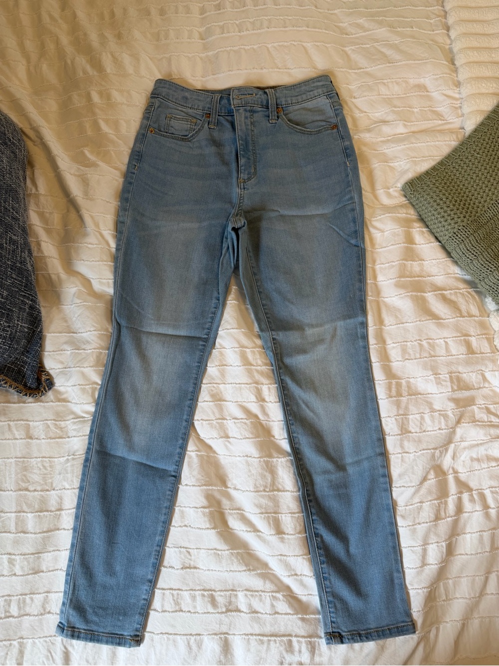 Universal Light Blue Skinny Jeans - Women's High Rise